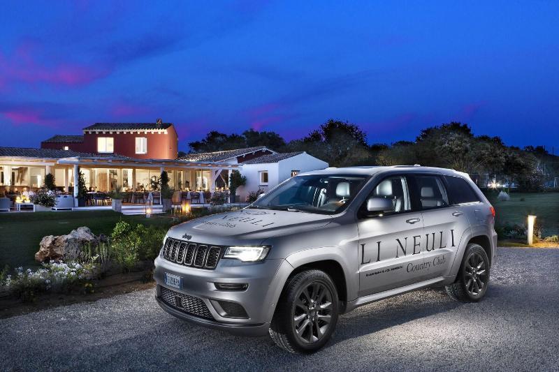 Li Neuli Country Club Ξενοδοχείο San Pantaleo Εξωτερικό φωτογραφία