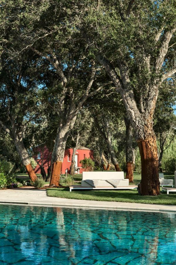 Li Neuli Country Club Ξενοδοχείο San Pantaleo Εξωτερικό φωτογραφία