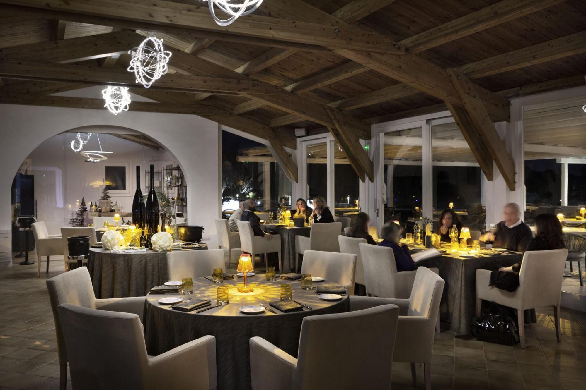 Li Neuli Country Club Ξενοδοχείο San Pantaleo Εξωτερικό φωτογραφία